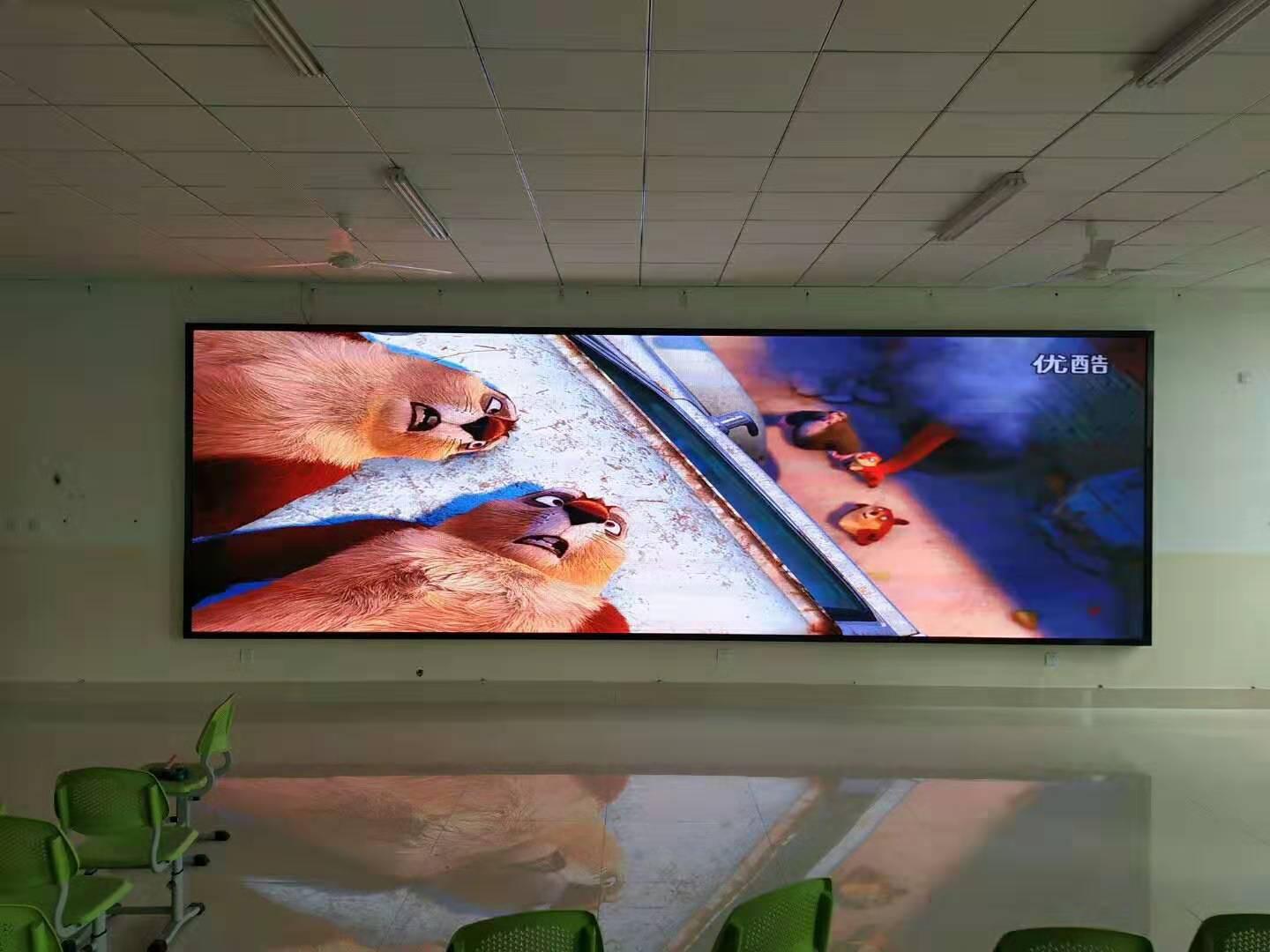 潍坊安丘妇幼保健院 室内全彩LED显示屏案例