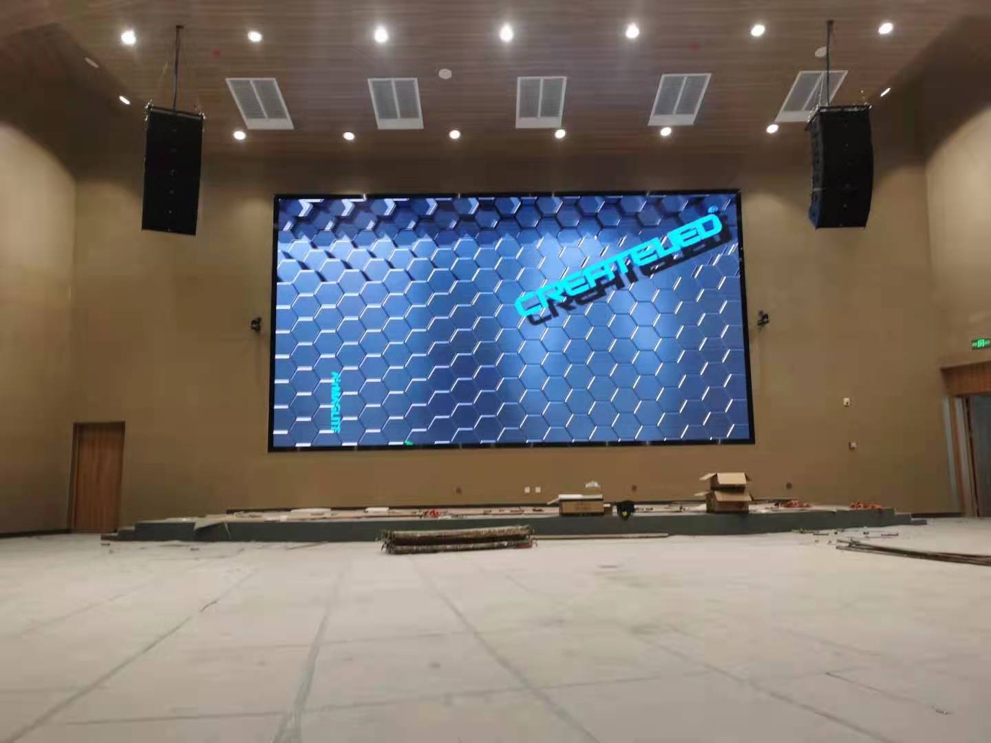 北京蓝宇科技小间距全彩LED电子屏室内高清led大屏幕案例